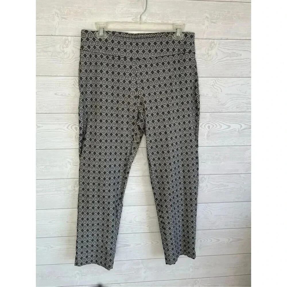 Roz & Ali black & white stretch Fleur De Lis ankle pants Size 14